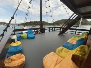KLM Eternal bean bag