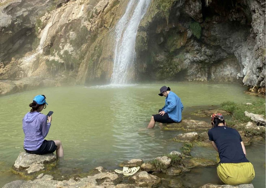 3 Days 2 Nights Summit & Lake